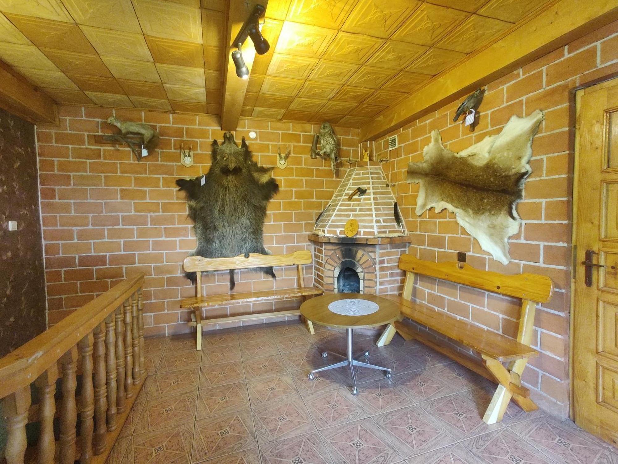 Przy Winogronie Hotell Uherce Mineralne Rom bilde